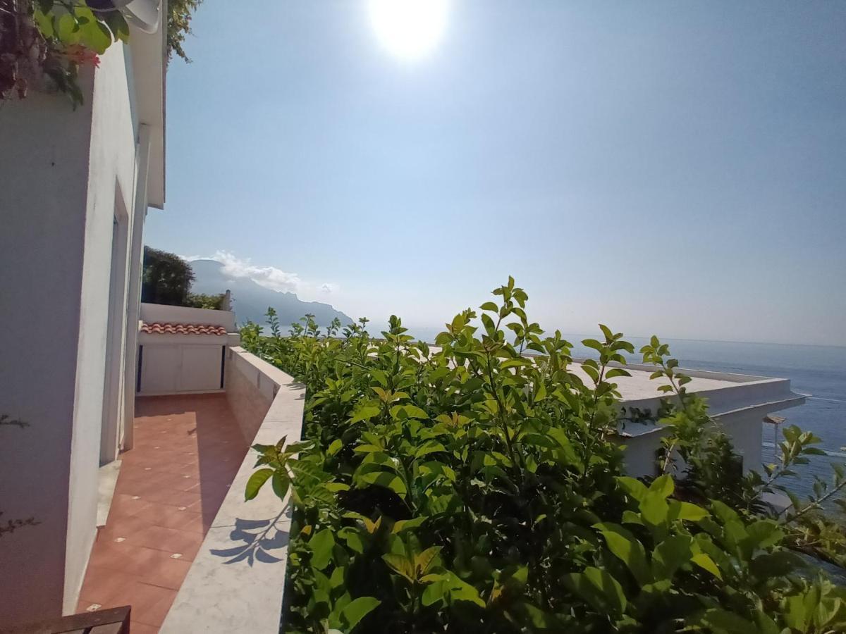 Апартаменты Casa Emi Амальфи Экстерьер фото